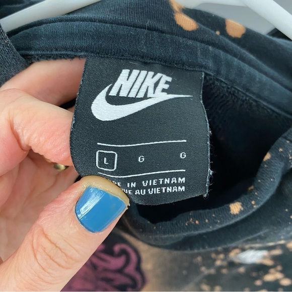 Nike Hoodie Sweatshirt Pullover Womens Size Large Mandala Stencil Upcycled Black - Picture 8 of 13